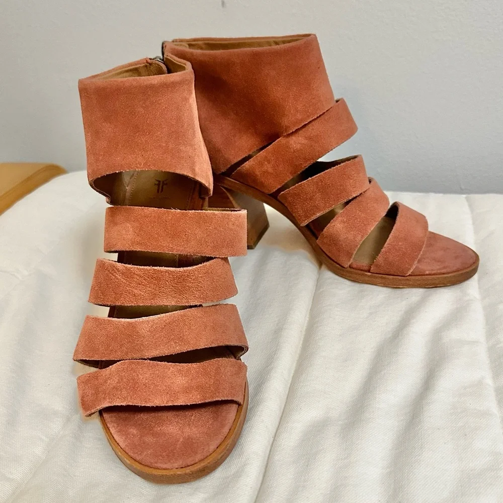 Frye Tash Rose Suede Leather Strappy Sandal Peep Toe Ankle Bootie NWOT size 10 - Picture 7 of 13